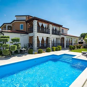  Apartment Cancar-1 By Interhome