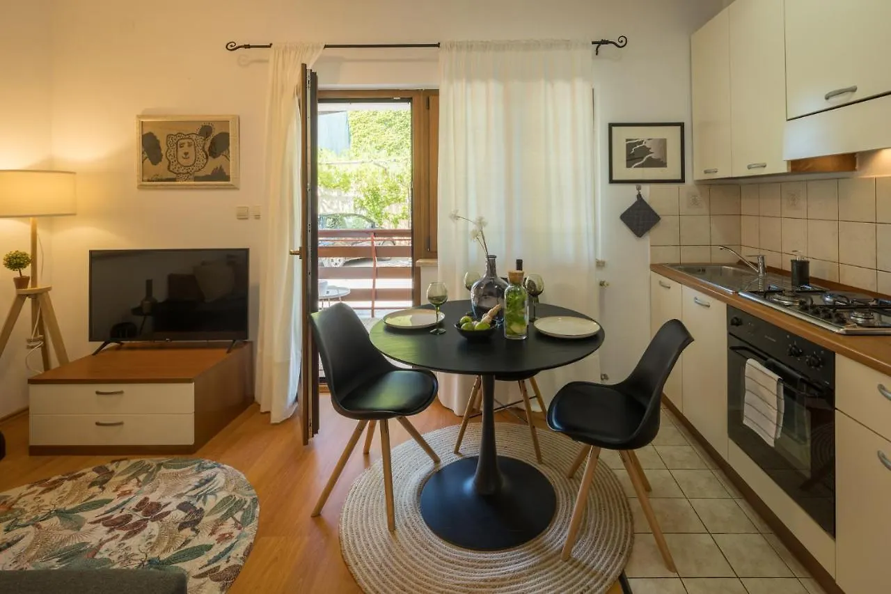 Ladonja Apartment Porec